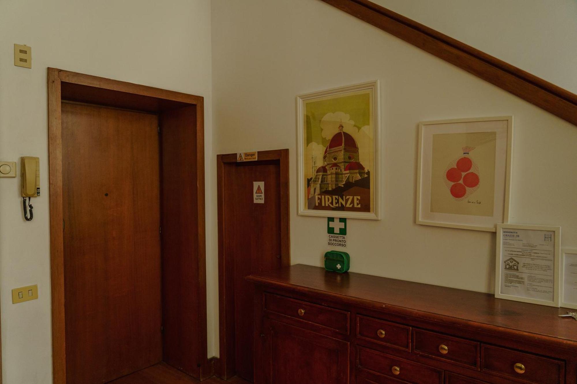 Nice One Bedroom In Historical Building Florens Exteriör bild